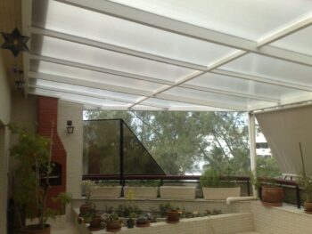 Cobertura de Policarbonato ou de Vidro: quais as diferenças {{brizy_dc_image_alt entityId=